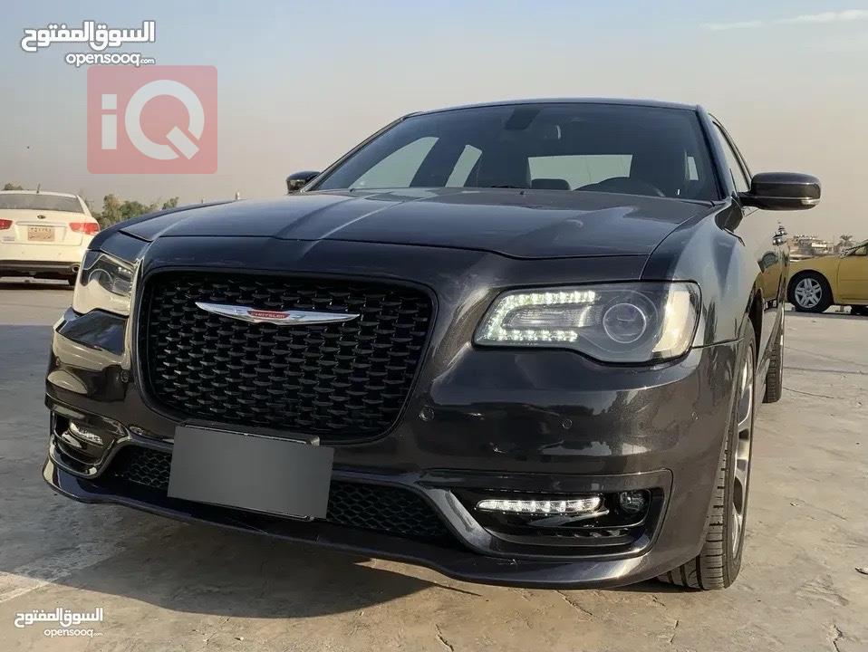 کرایسلەر 300